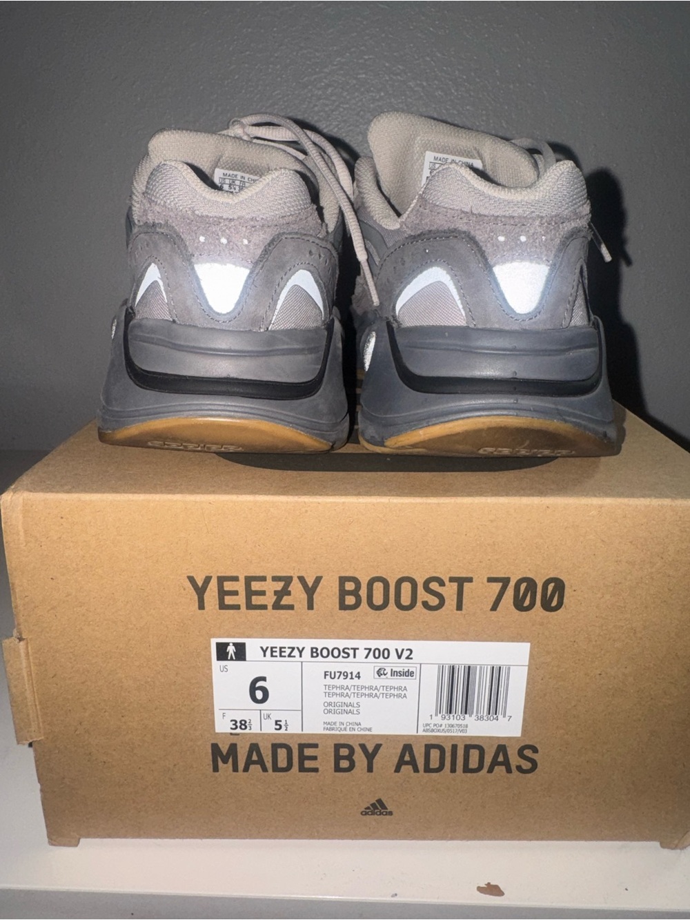 adidas Yeezy Boost 700 V2 Tephra Brown/Gray with Box - Size US 6